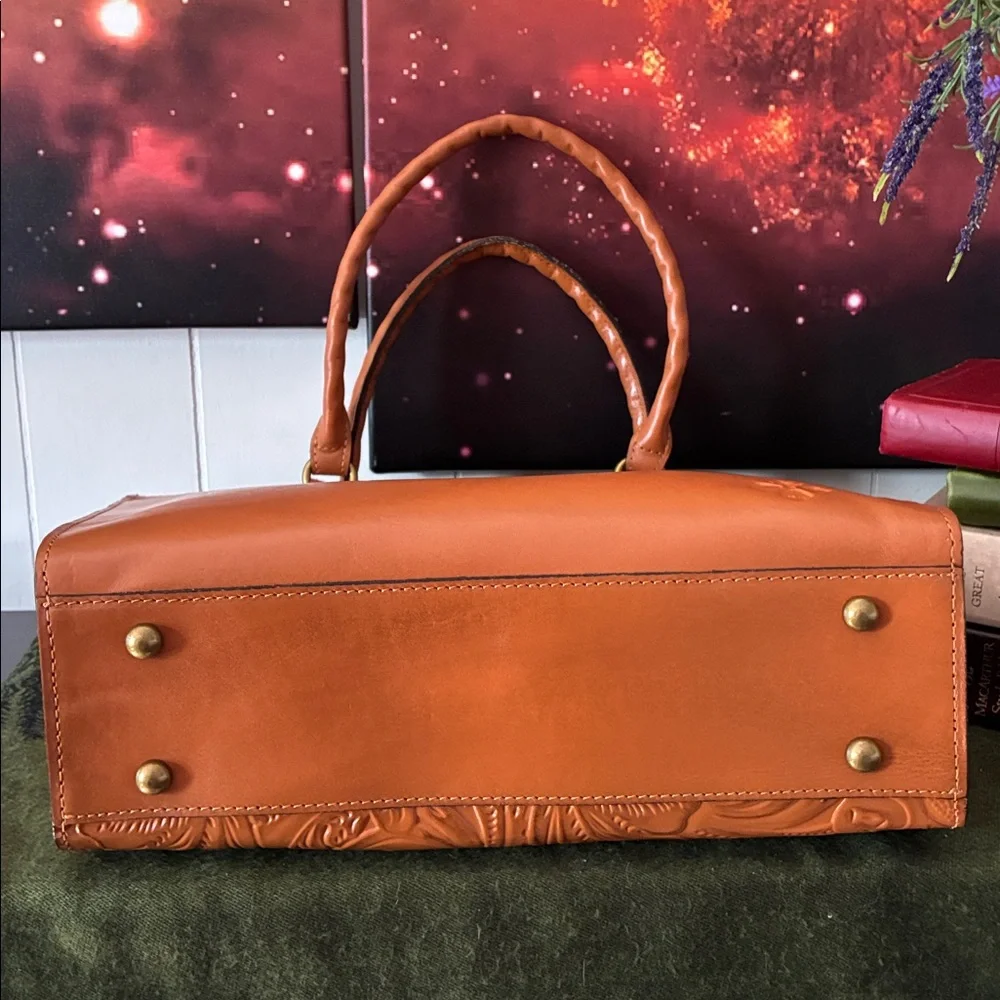 Patricia Nash Zancona Leather Tote - Picture 9 of 9